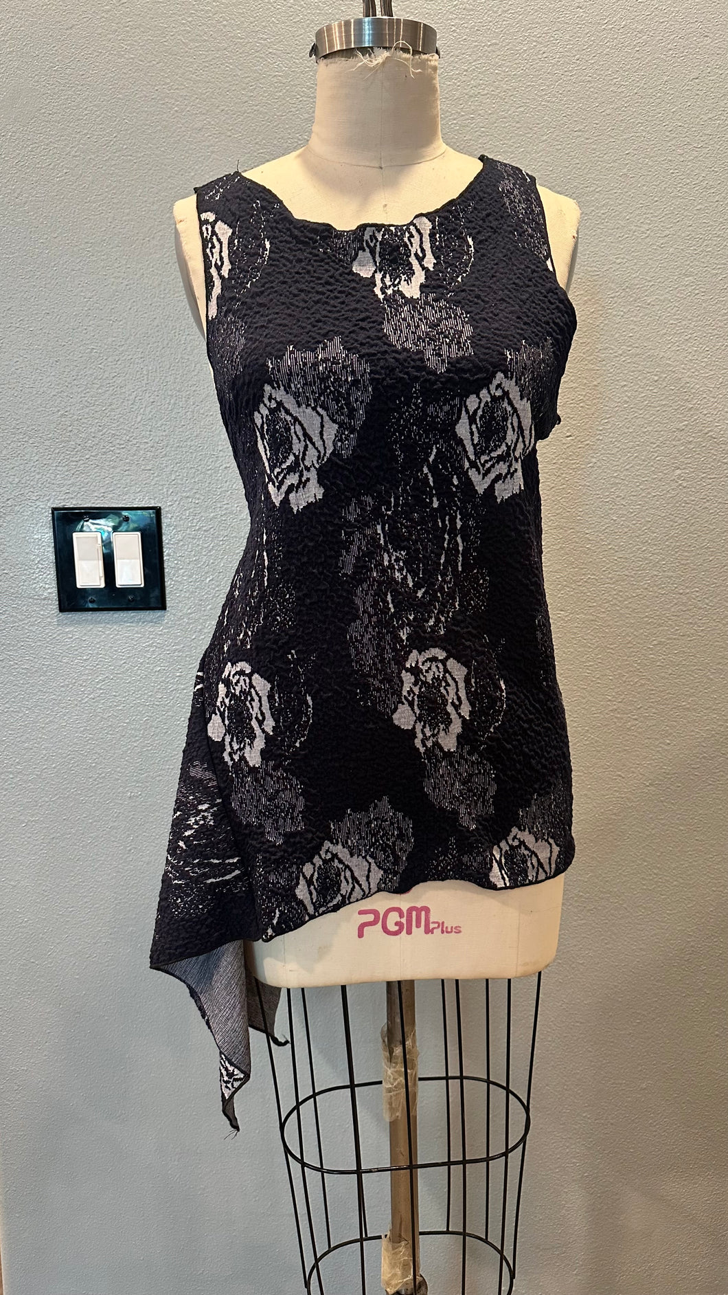 Midnight Bloom Top