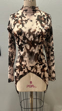 Load image into Gallery viewer, Plain Jane | Mesh Top
